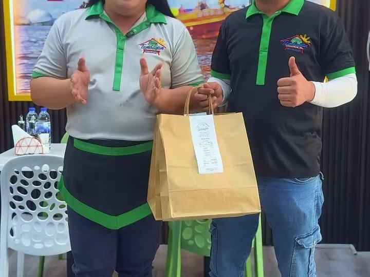 Takeaway orders packed at Pinoy Tambayan in Al Barsha